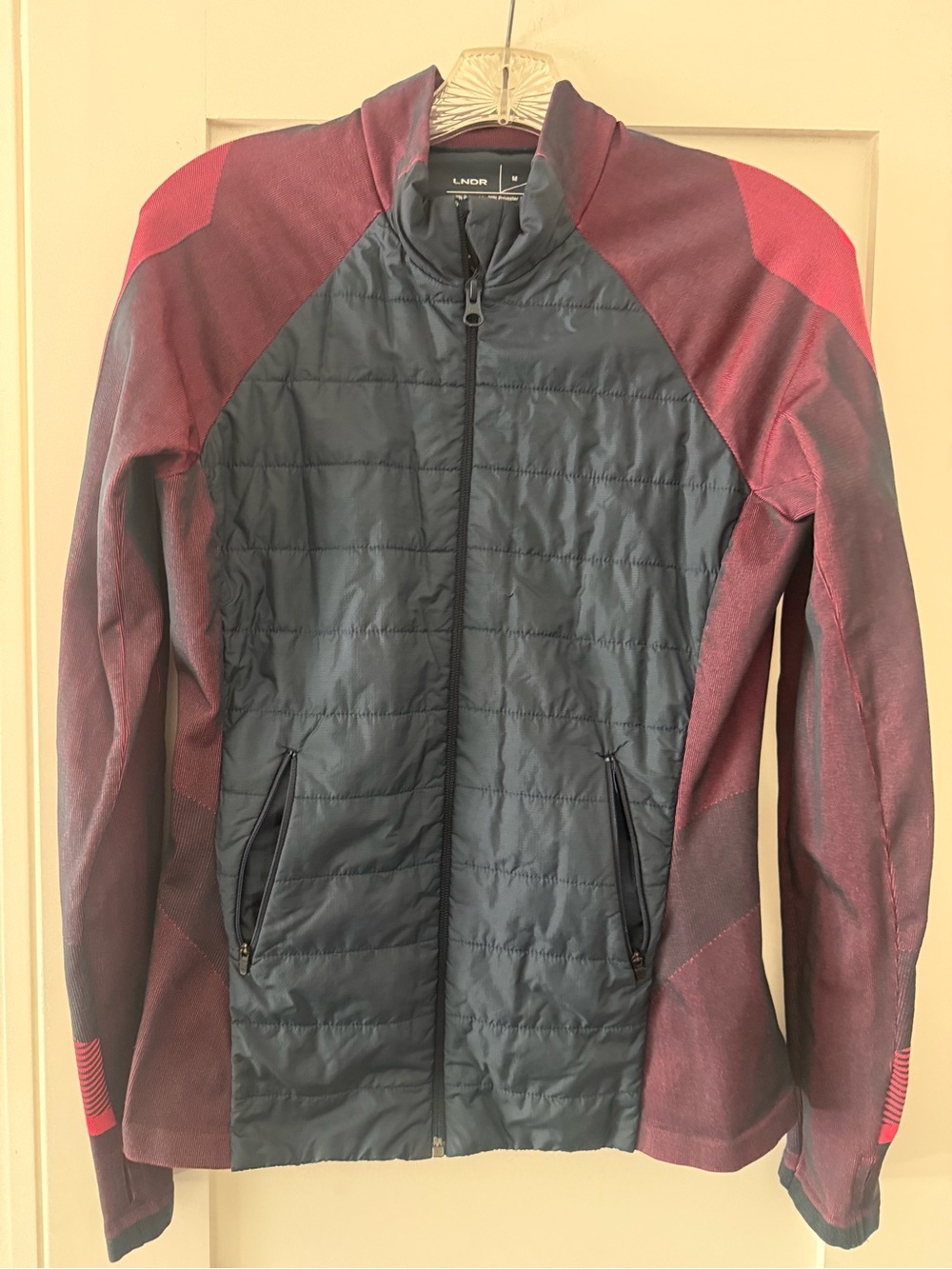 Lndr Women's Performance Hybrid Jacket - Navy & Burgundy